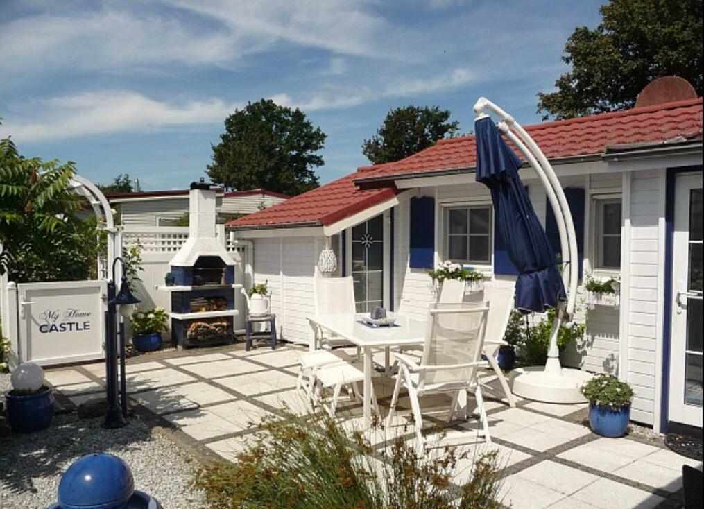 Ferienpark Vislust Haus De Graaf Niederlande Ijsselmeer Wervershoof Buitenkant foto